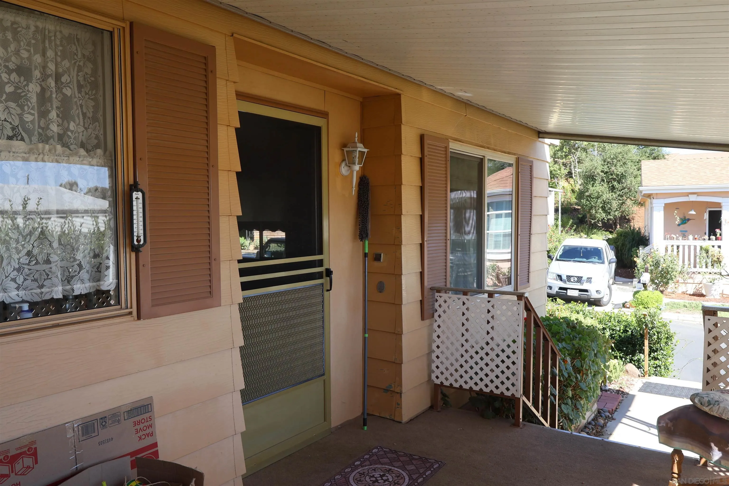 https://cdn.realtyfeed.com/cdn/127/250040963/384c6e487e27d2d94df17c1416f39d64.webp