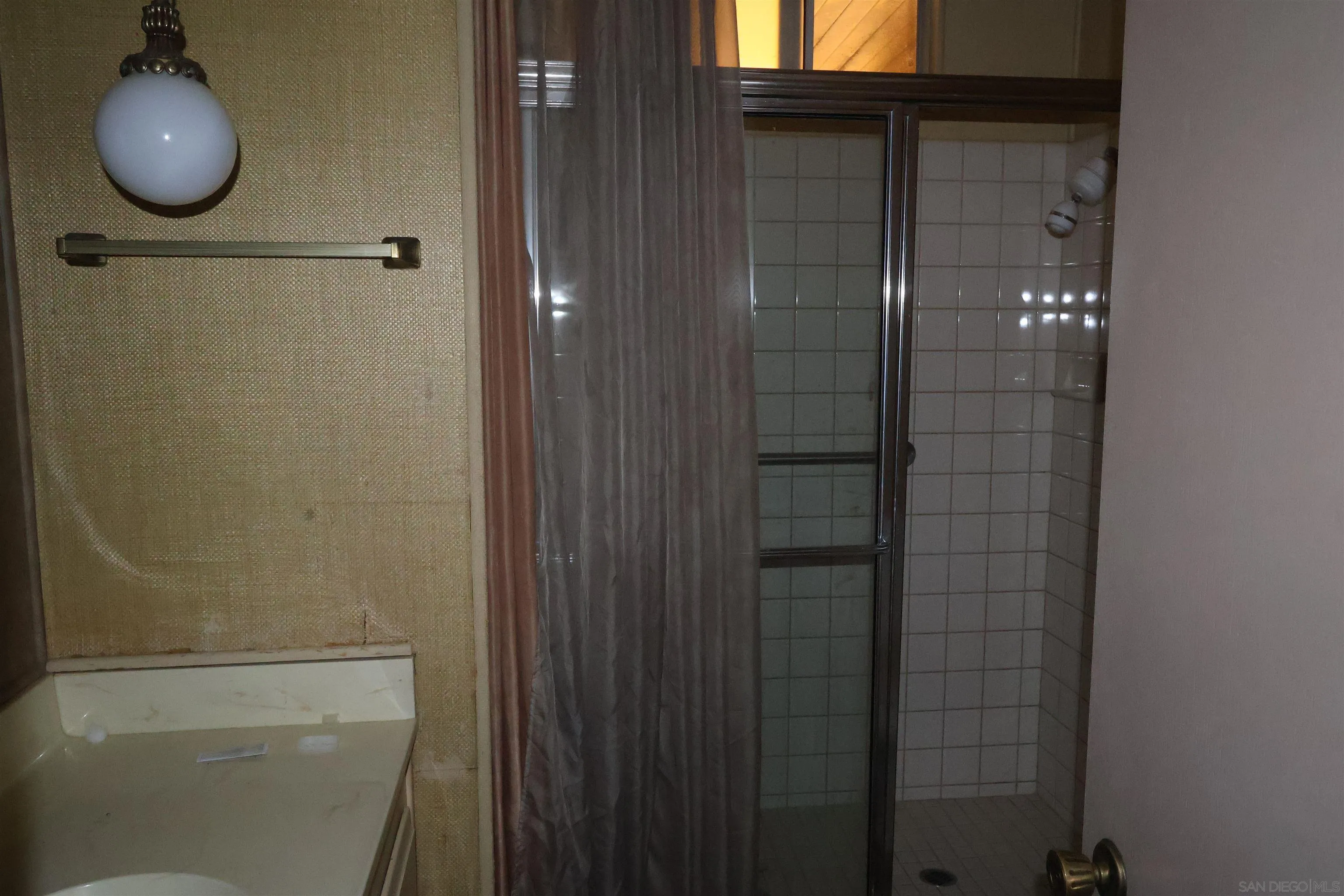 https://cdn.realtyfeed.com/cdn/127/250040963/9948f0a9341180678b6d1ddf953e96a7.webp
