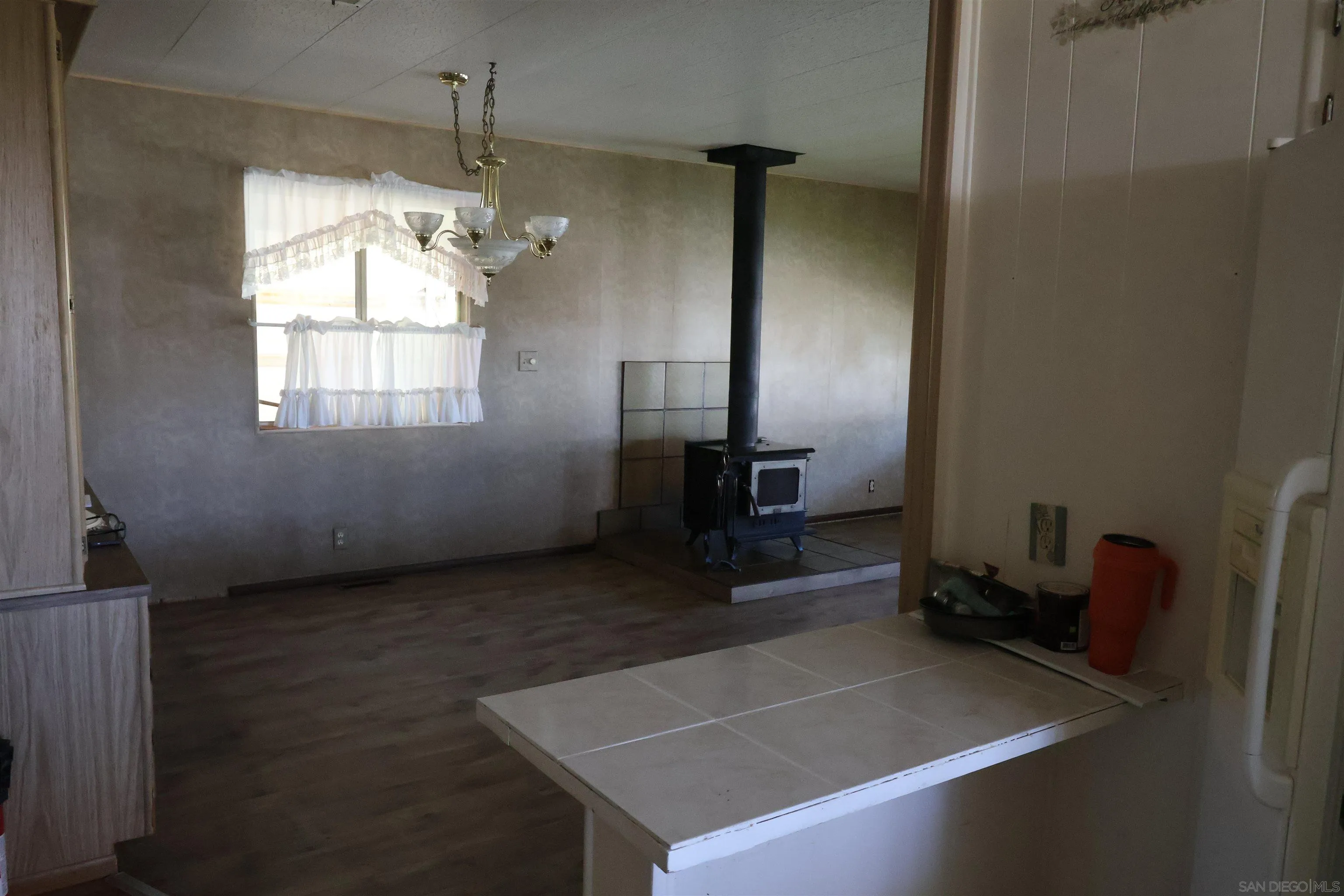 https://cdn.realtyfeed.com/cdn/127/250040963/c6e19a42f09d7f21d229ae708e41d3ab.webp