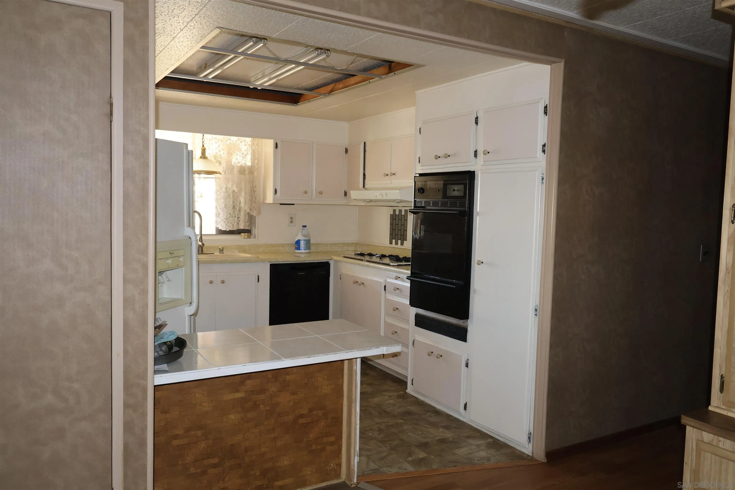 https://cdn.realtyfeed.com/cdn/127/250040963/ef2d50f99abea0a8cf543ac1bbff48b8.webp