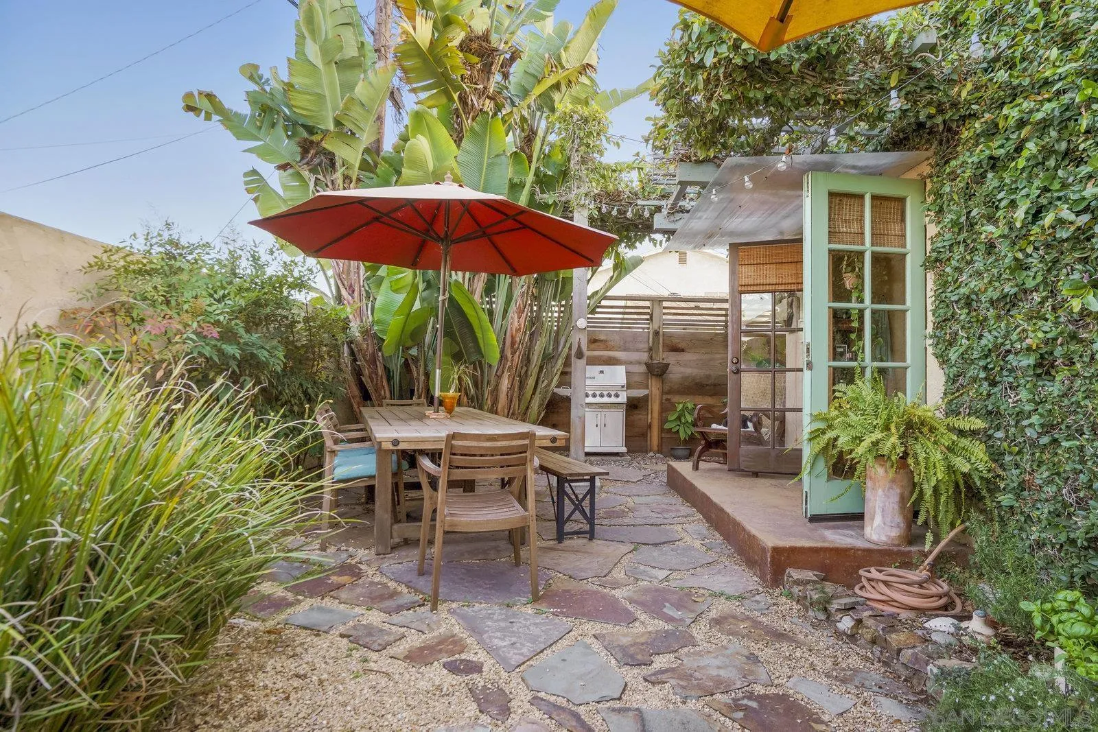 https://cdn.realtyfeed.com/cdn/127/250040972/7a830f34854ab5f5343030e34a86b84e.webp
