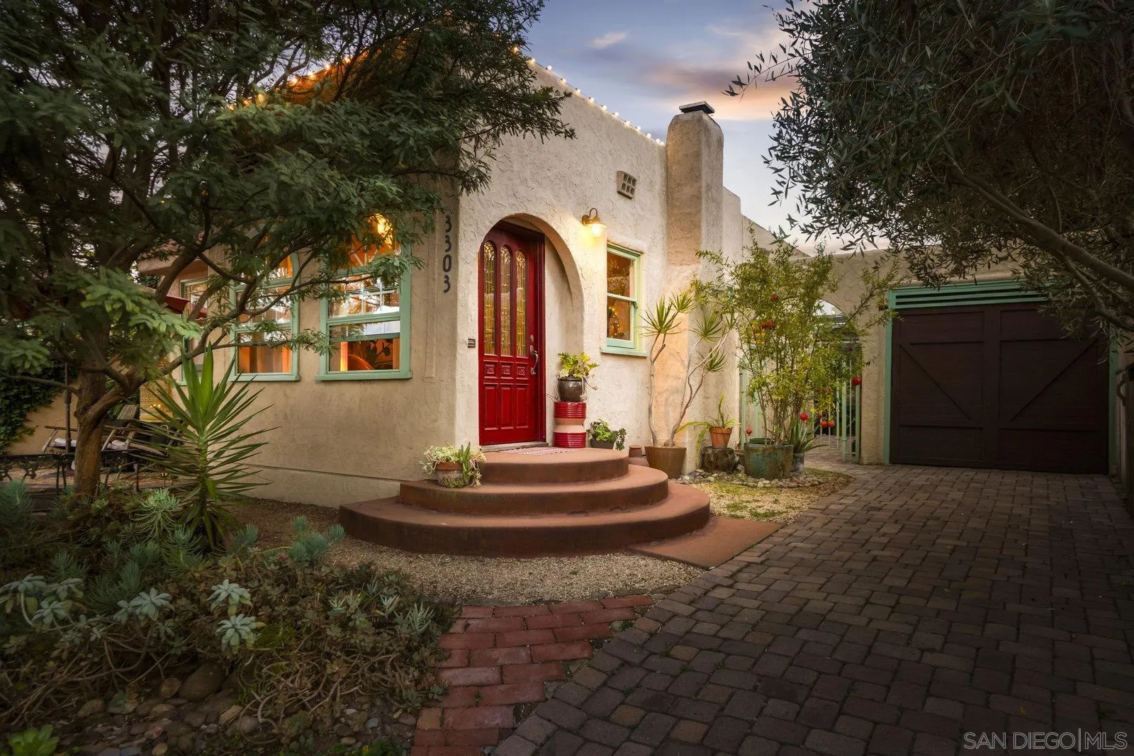https://cdn.realtyfeed.com/cdn/127/250040972/a96c8bec76b626e8d70a7ec931f6a9a3.webp