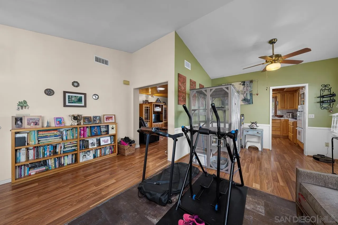 https://cdn.realtyfeed.com/cdn/127/250040978/b734a597cb300e4691162d5c639c20f9.webp