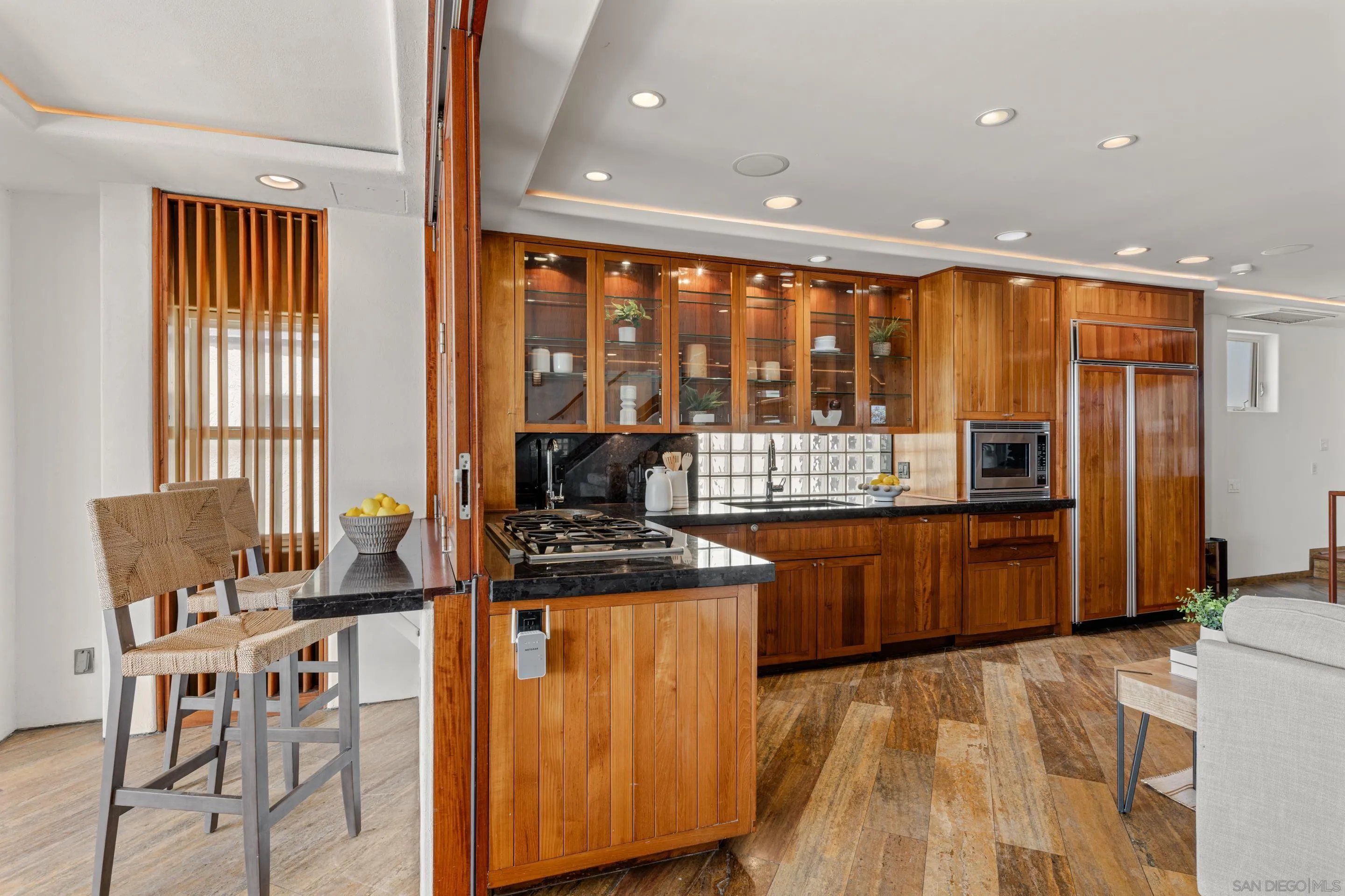 https://cdn.realtyfeed.com/cdn/127/250040981/7b96d2d204799f1d68597a923bc506d8.webp
