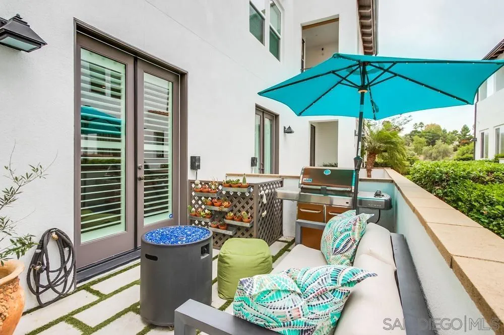 Photo #3: 250040982 Listing 