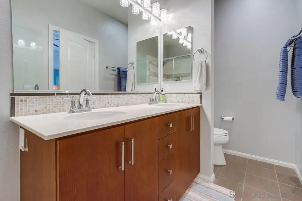 https://cdn.realtyfeed.com/cdn/127/250040982/29460689d09a3fc4630bdd1ed6ea318a.webp