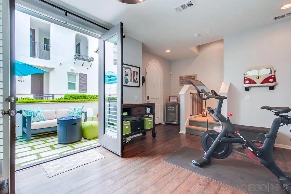 https://cdn.realtyfeed.com/cdn/127/250040982/615cee64b883e72a7bd2a8abf8265a23.webp