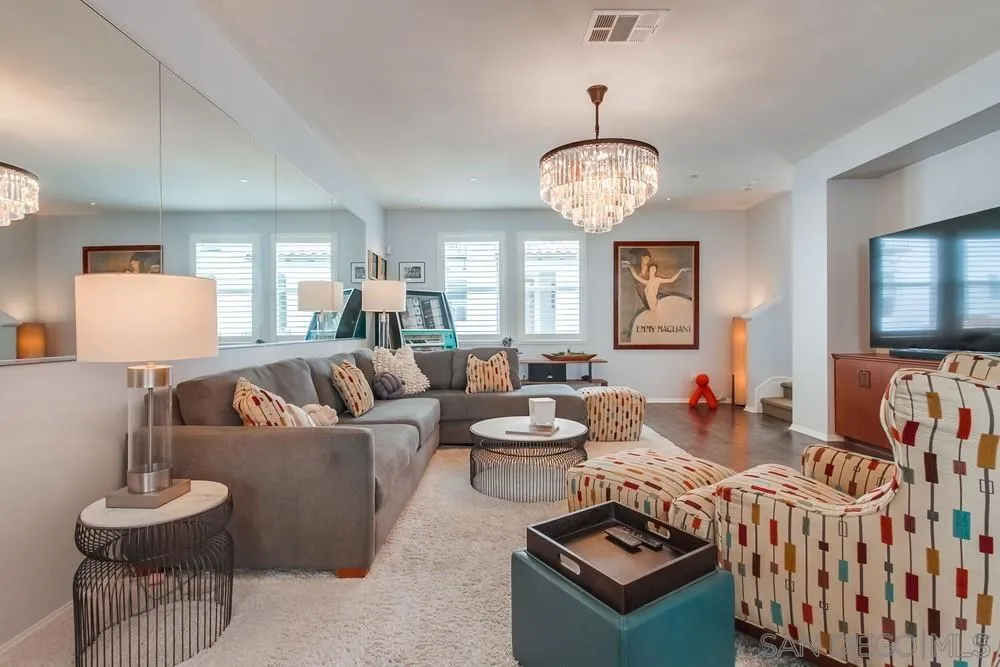 https://cdn.realtyfeed.com/cdn/127/250040982/84ec53358e79bf52f6c89b3407c1679b.webp