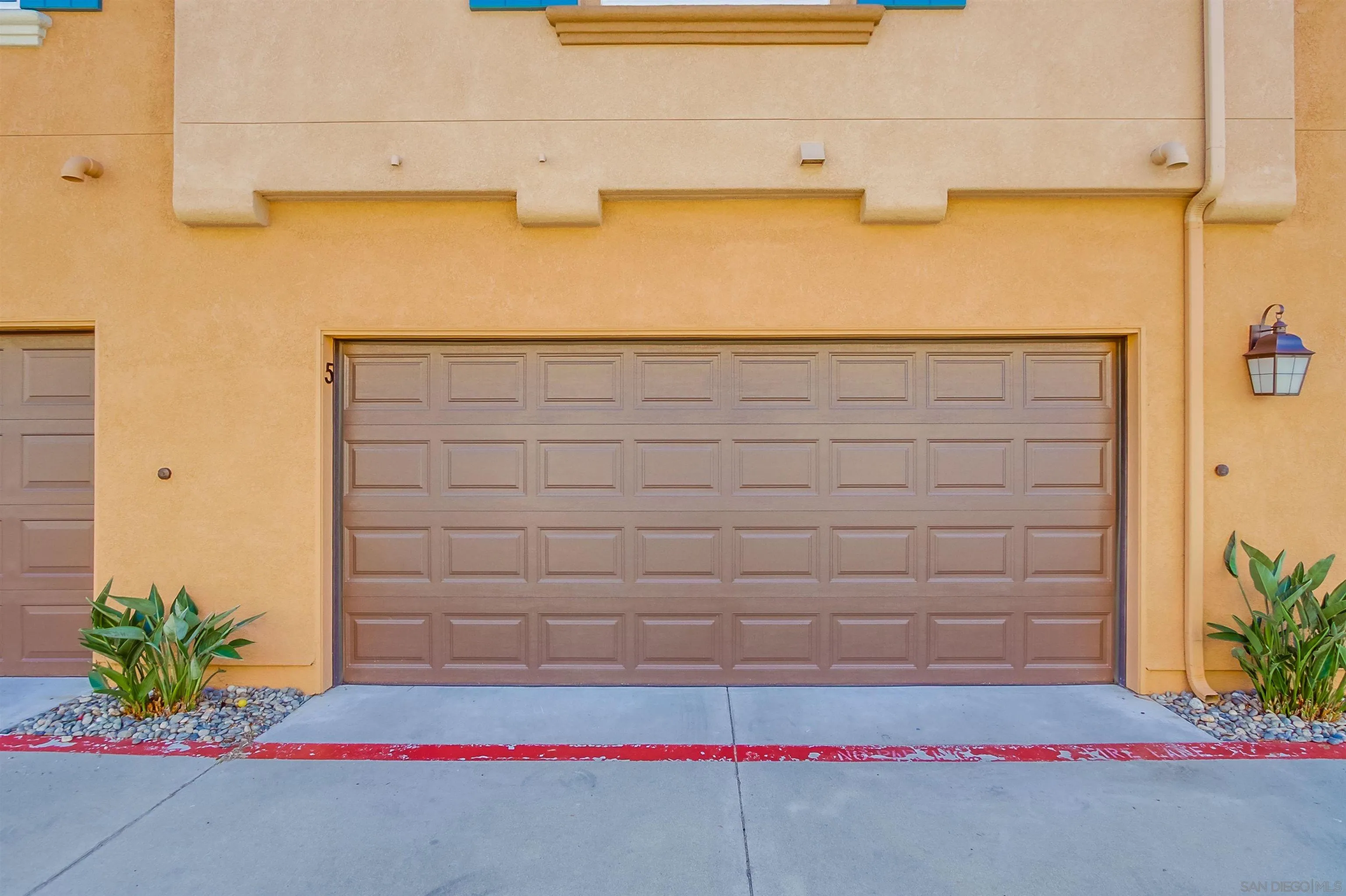 https://cdn.realtyfeed.com/cdn/127/250040984/5c63da9e1887388a882e89d989b8cd18.webp