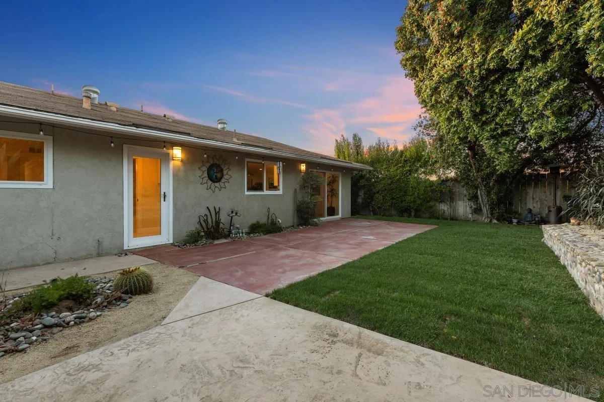 https://cdn.realtyfeed.com/cdn/127/250040990/d21bb7d0c3a7046a2e121fa5fbf248ec.webp