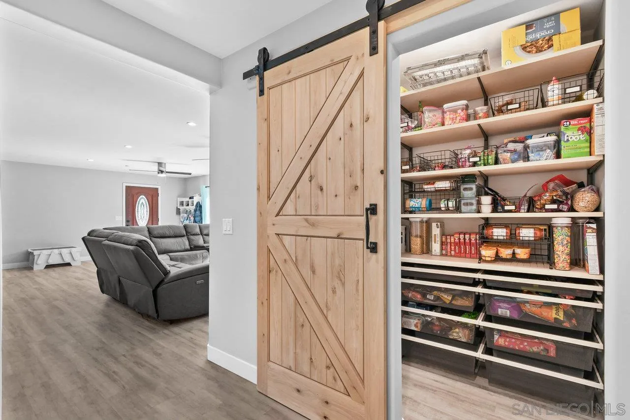 https://cdn.realtyfeed.com/cdn/127/250040994/0f234bb452ff66e18c792c36e8ee0a1b.webp