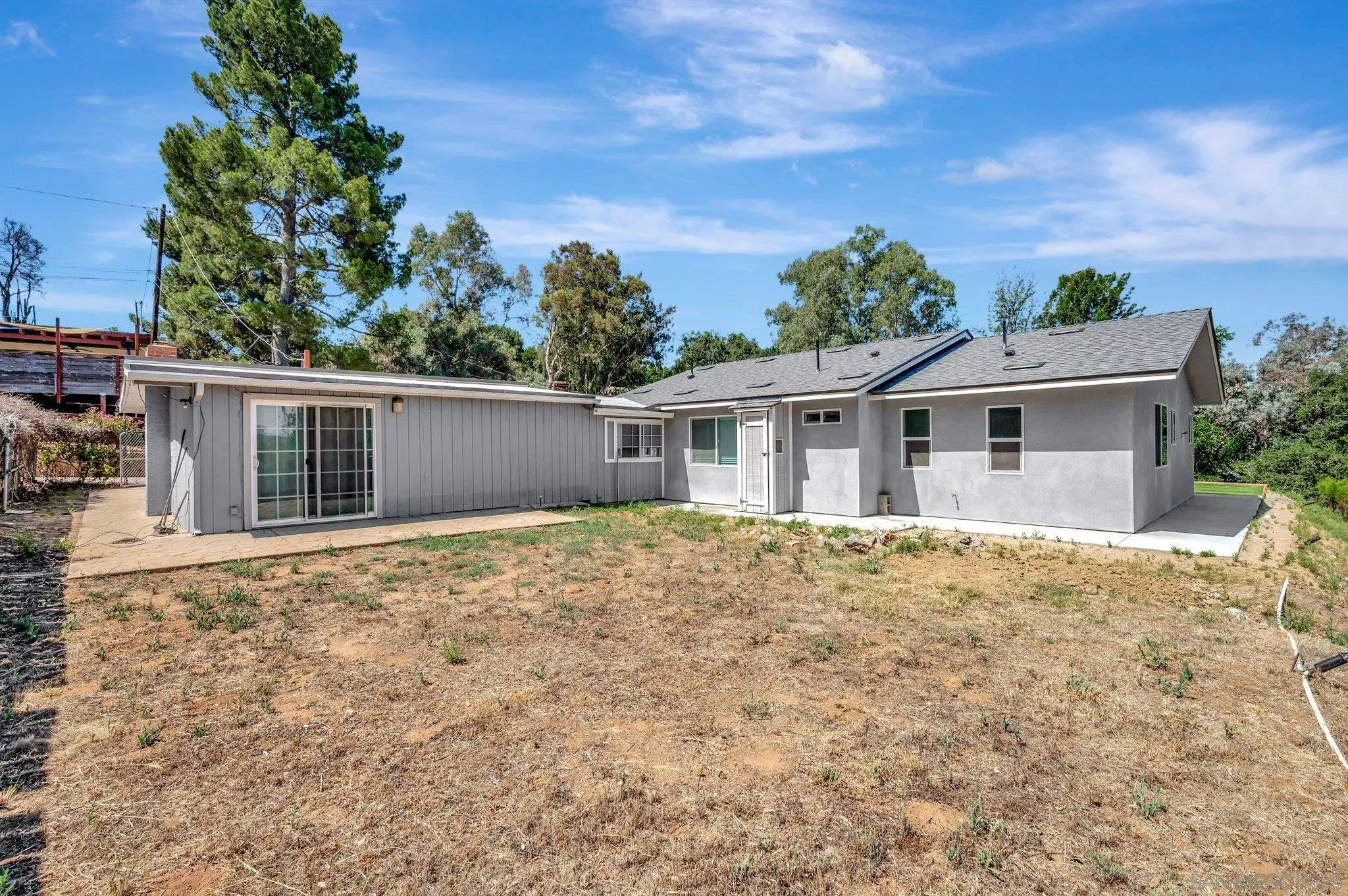 https://cdn.realtyfeed.com/cdn/127/250040994/97bb9df5d716a2ce1b99a9eb5ceee6af.webp