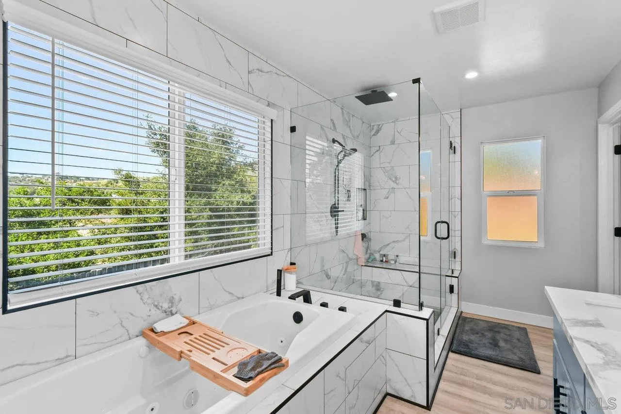 https://cdn.realtyfeed.com/cdn/127/250040994/aeddcb172025702121f6a7646084a81b.webp