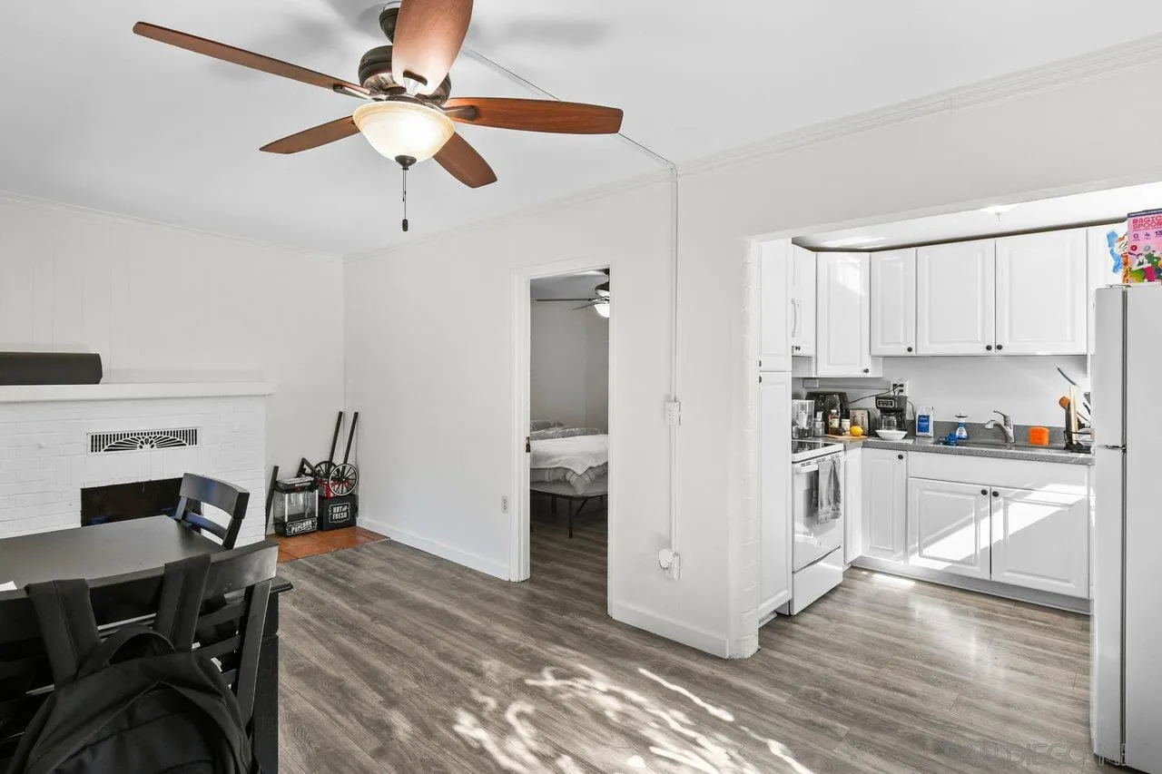 https://cdn.realtyfeed.com/cdn/127/250040994/be66e2aa27bb57b13b81bc03022ff37e.webp