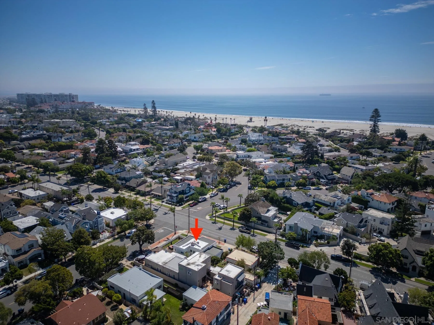 https://cdn.realtyfeed.com/cdn/127/250040998/2b0bb13e83c6928b1865ef77aa04e1ce.webp