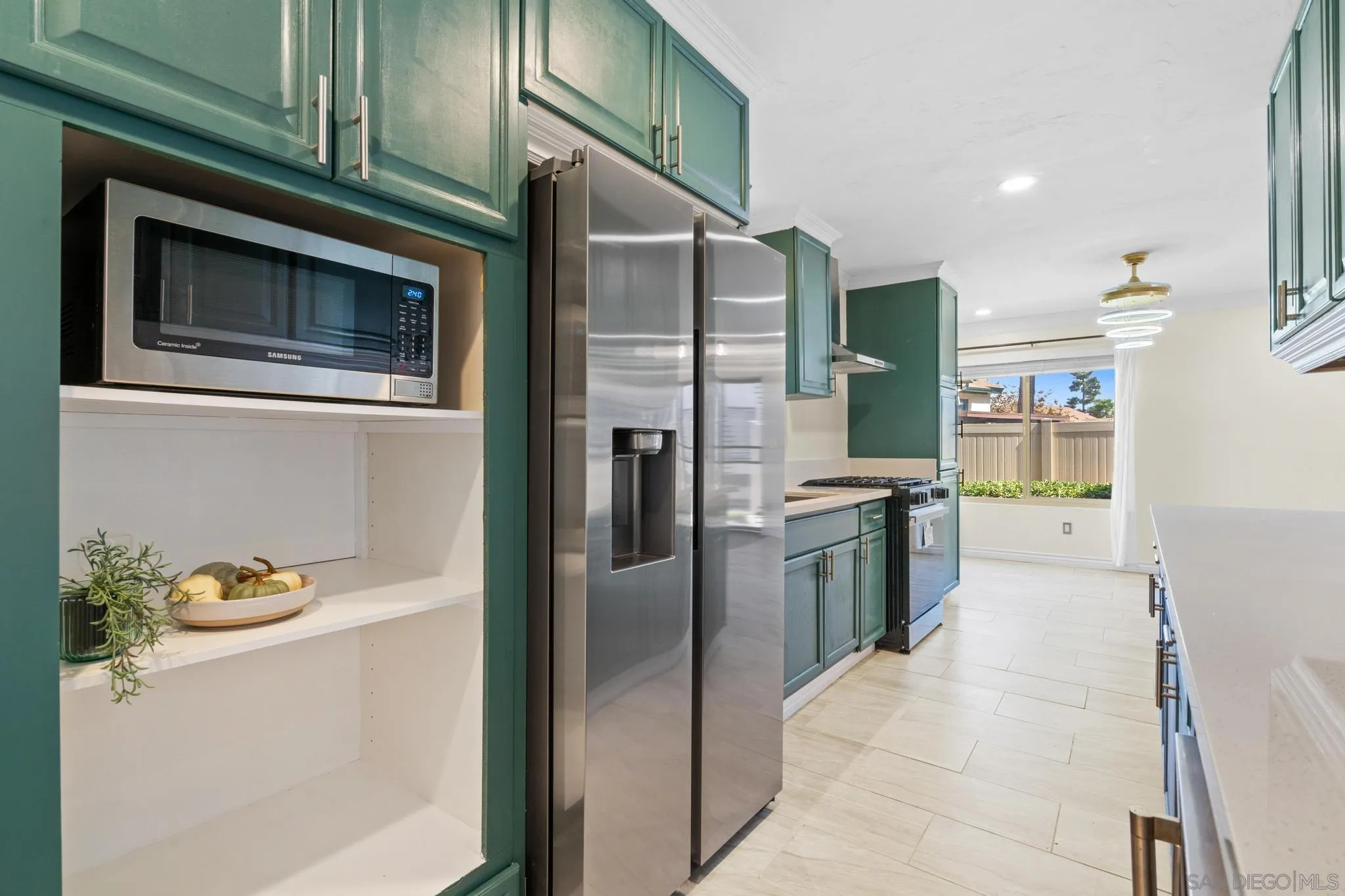 https://cdn.realtyfeed.com/cdn/127/250040999/f7441fd4f526b5083a86c93b6e72f9b7.webp