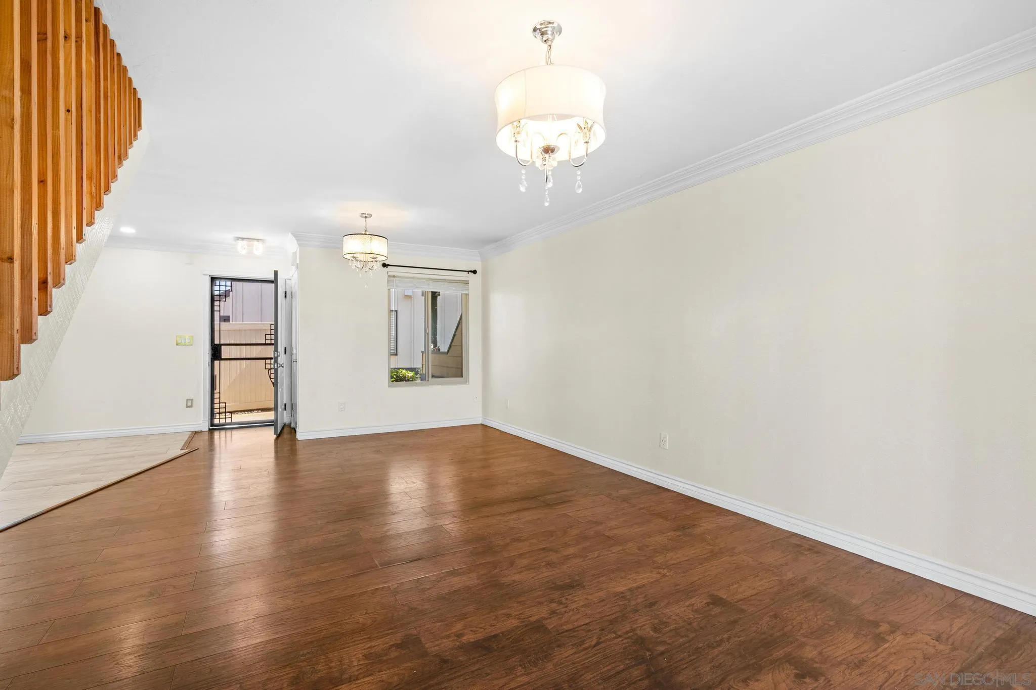 https://cdn.realtyfeed.com/cdn/127/250040999/fe049c425a5c4426c75e7712e56ba62b.webp