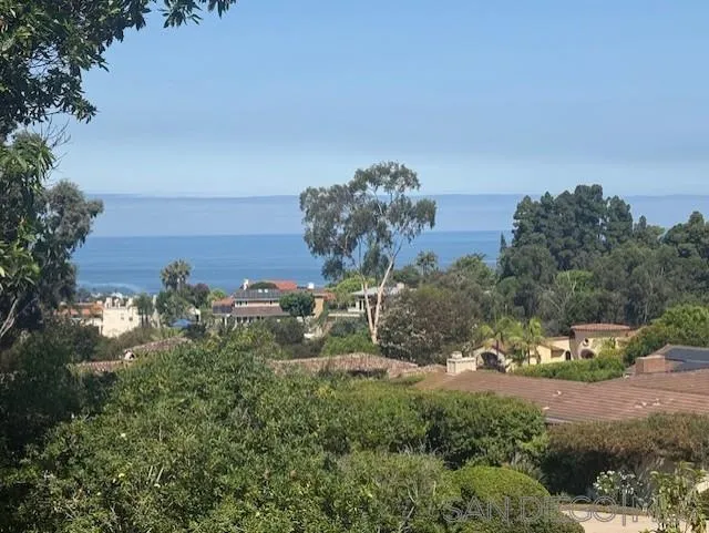 La Jolla, CA 92037