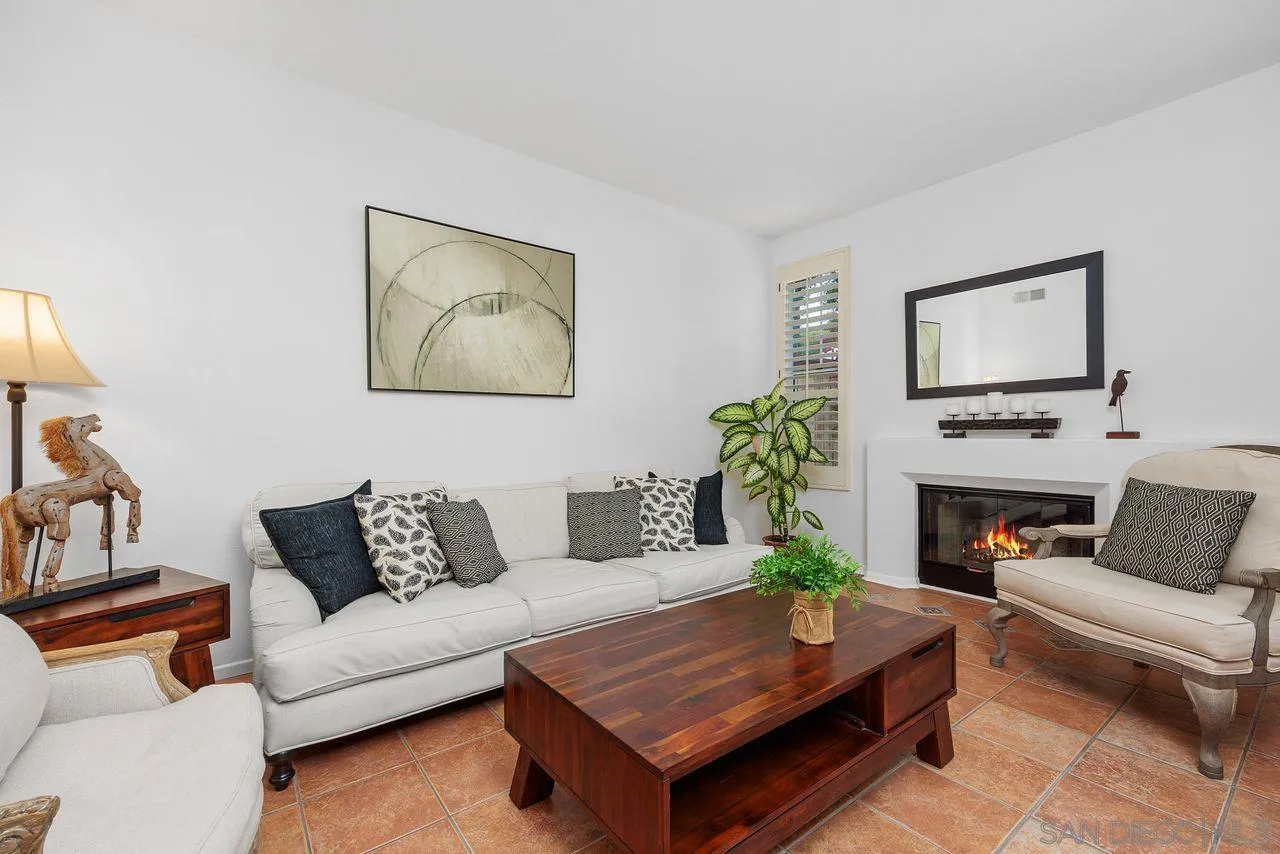 https://cdn.realtyfeed.com/cdn/127/250041002/44f9f6b15a9a08c58fe3496db03d4d8f.webp