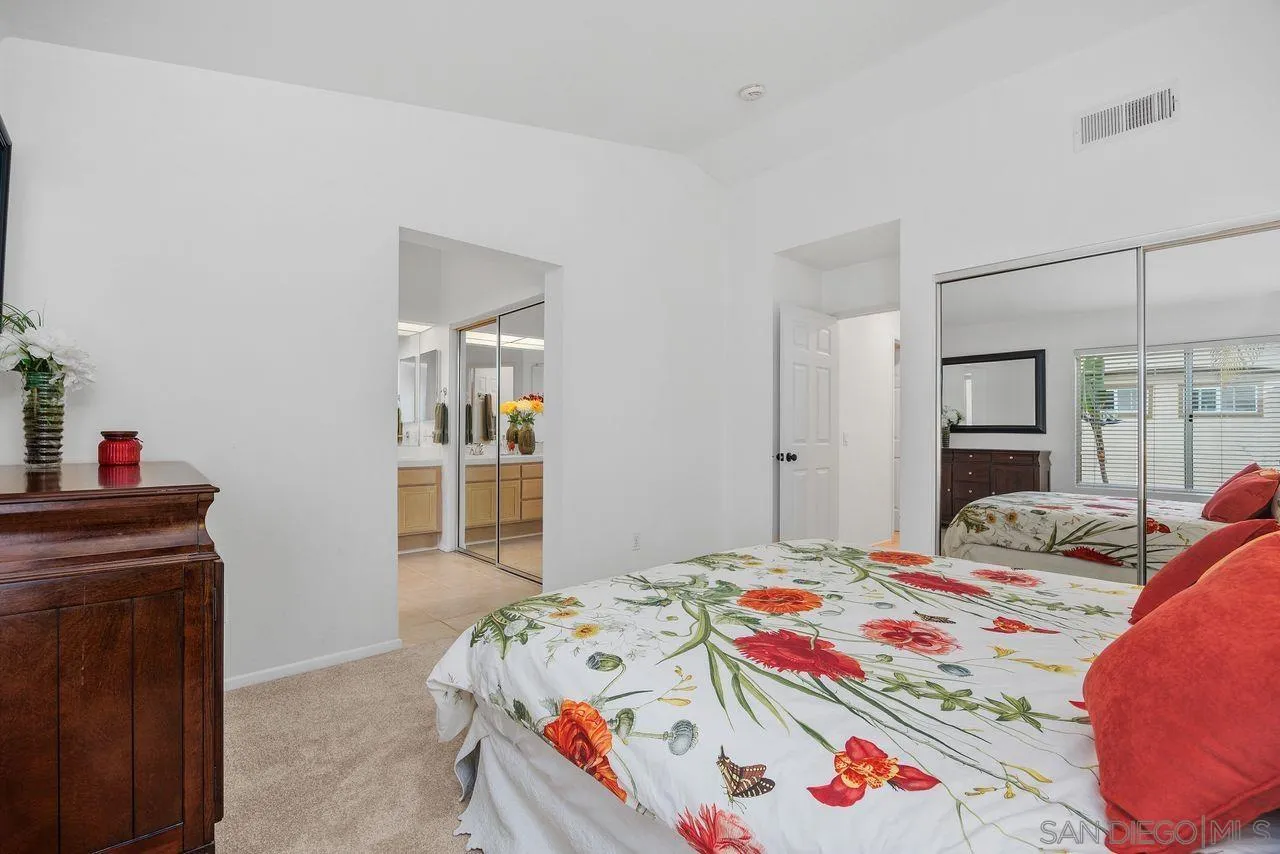 https://cdn.realtyfeed.com/cdn/127/250041002/bbf51fa71d152685d8b03be32ac767f5.webp