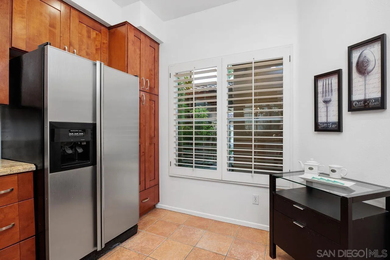 https://cdn.realtyfeed.com/cdn/127/250041002/e4760d153e140b181133a0cb93e65ab0.webp
