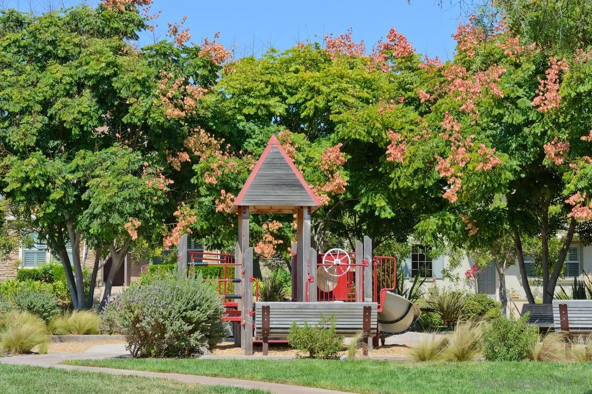 https://cdn.realtyfeed.com/cdn/127/250041004/a4321e22e600b1d88fd74f5f02ab1168.webp