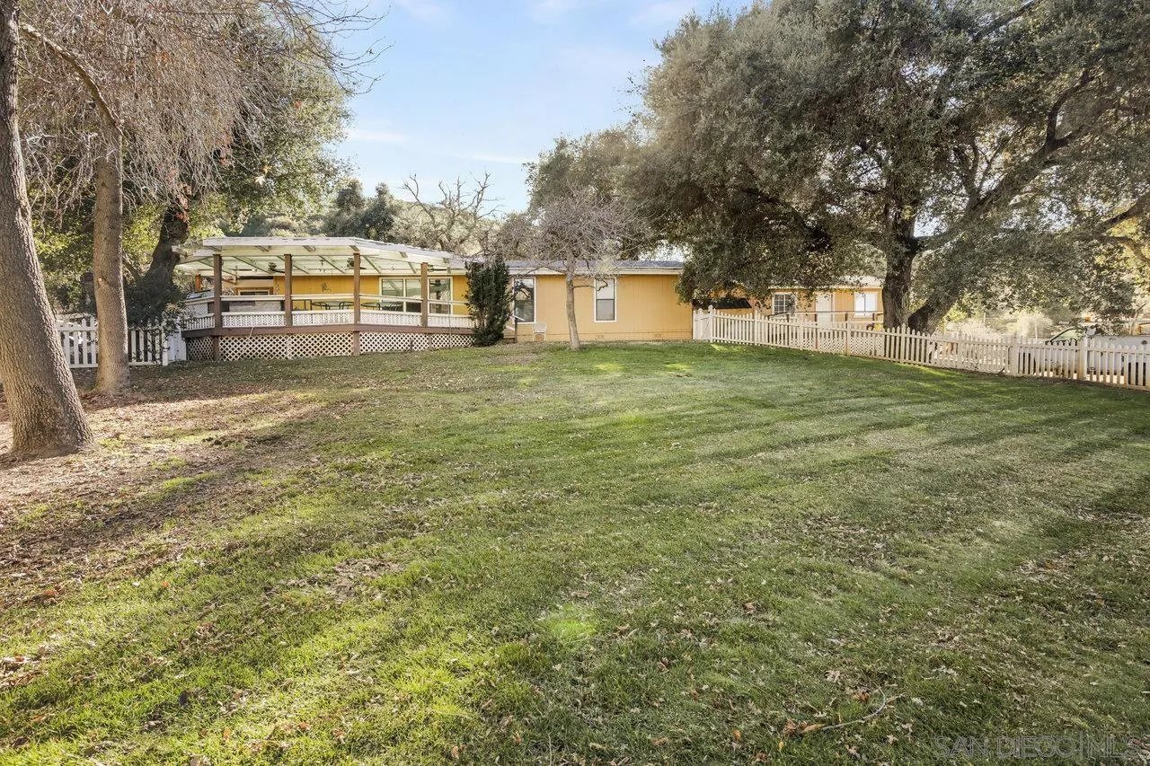 https://cdn.realtyfeed.com/cdn/127/250041005/73228ec4b490c9b347c34dfba5307f0d.webp