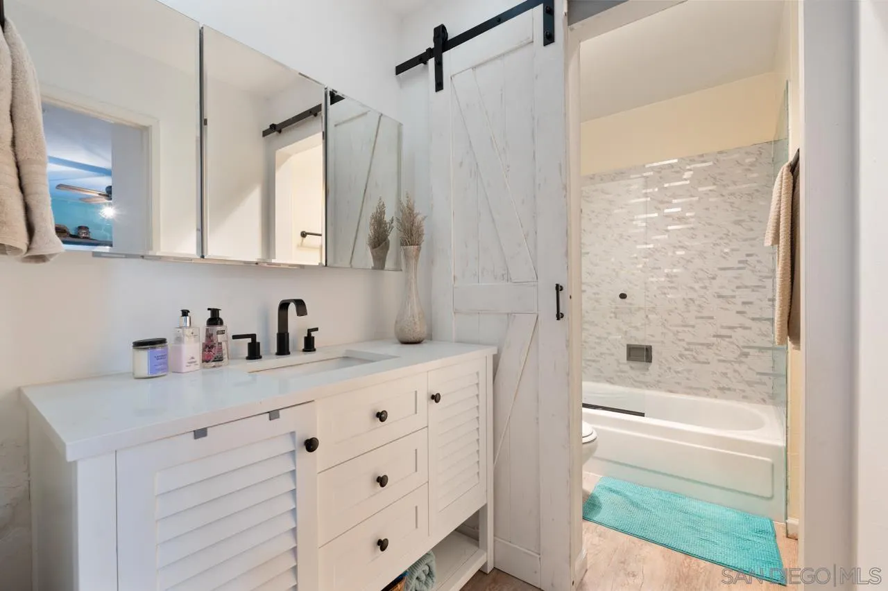 https://cdn.realtyfeed.com/cdn/127/250041007/0ac29a48a1b42d2a316edd288989ae29.webp