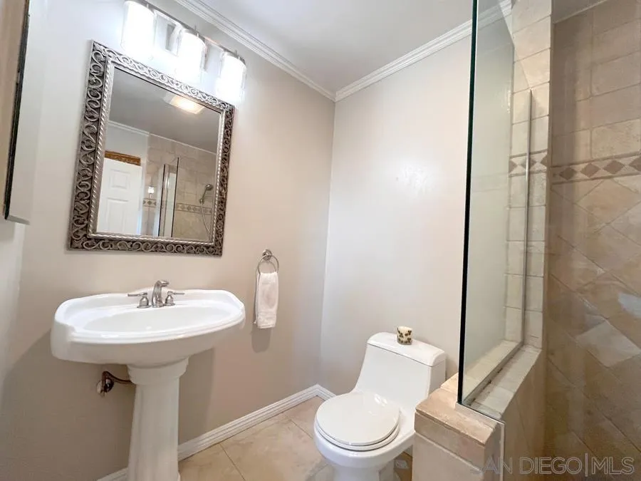 https://cdn.realtyfeed.com/cdn/127/250041011/168a44eb55a6697e5d356328e1cc779d.webp