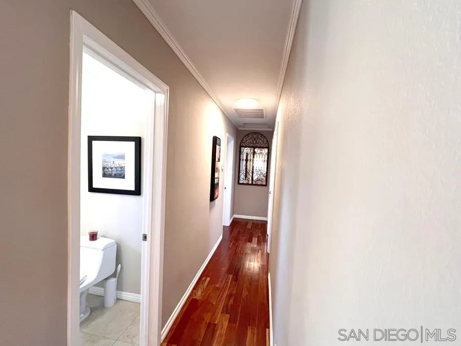 https://cdn.realtyfeed.com/cdn/127/250041011/63831d01ee2f051a2d53f6adb8bbcb13.webp
