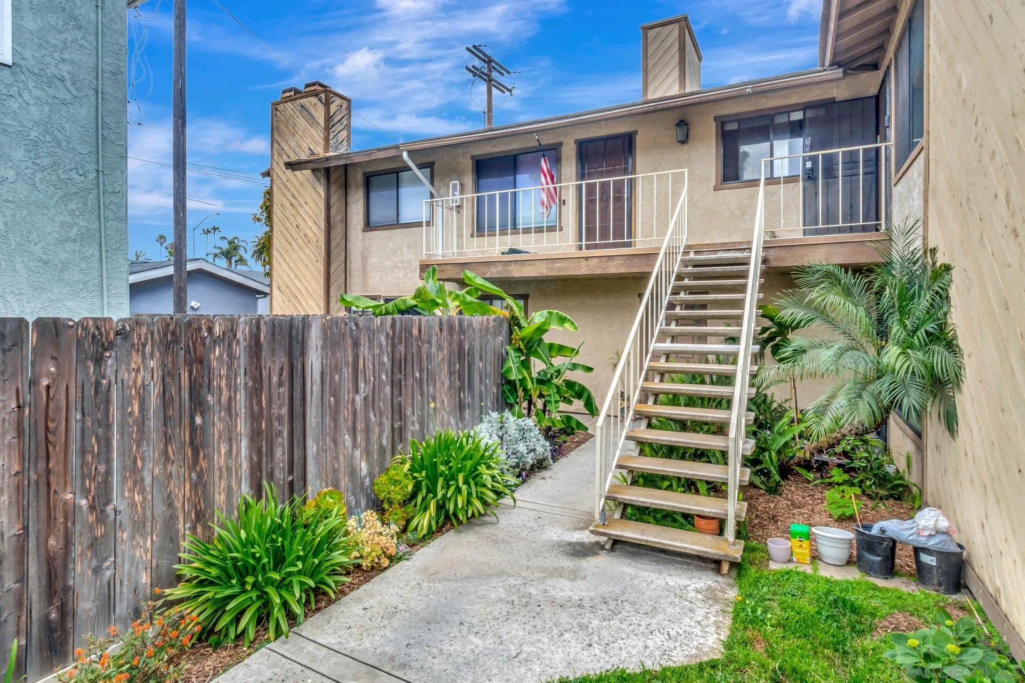 https://cdn.realtyfeed.com/cdn/127/250041019/1b3e94a68c96cd269b13df0f8f4cabfb.webp