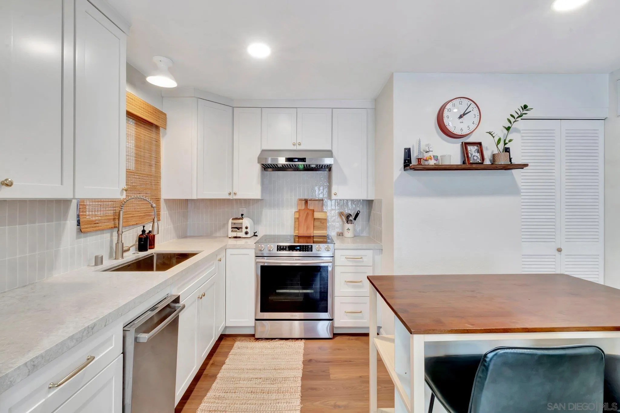 Photo #6: 250041019 Listing 