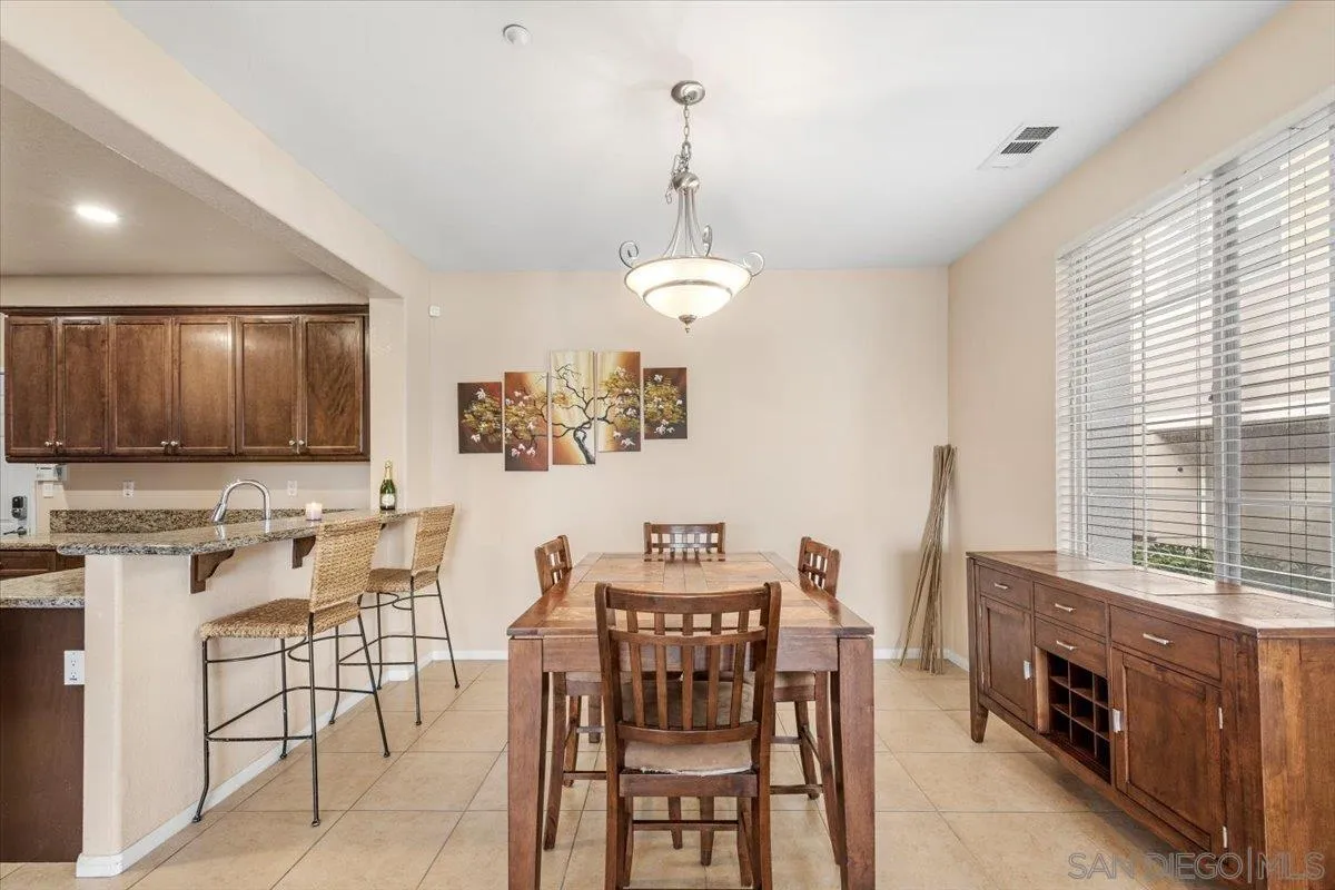 Photo #6: 250041020 Listing 