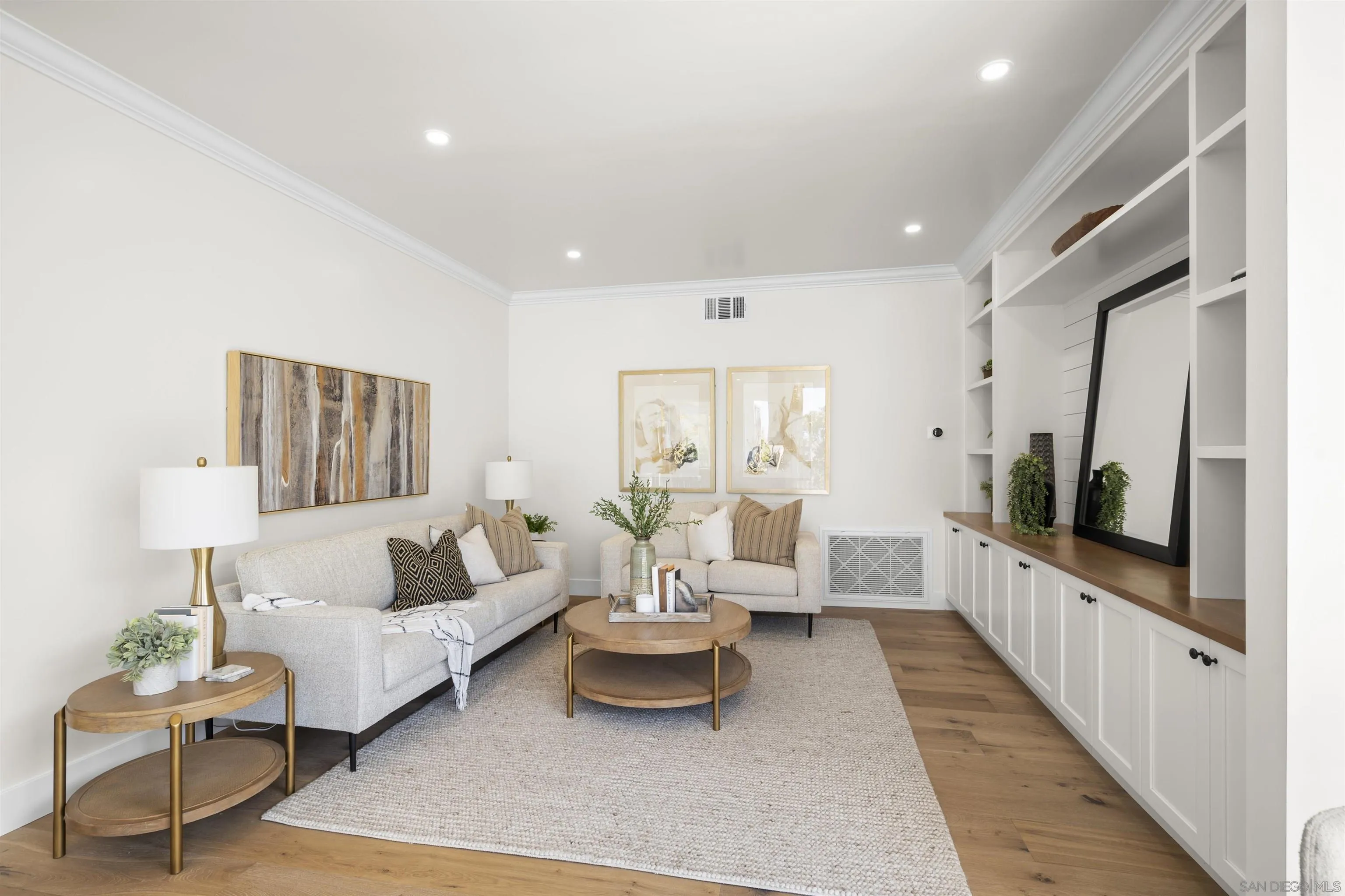 https://cdn.realtyfeed.com/cdn/127/250041023/8f200ff63fab1d9d3a9d458f555ed58e.webp