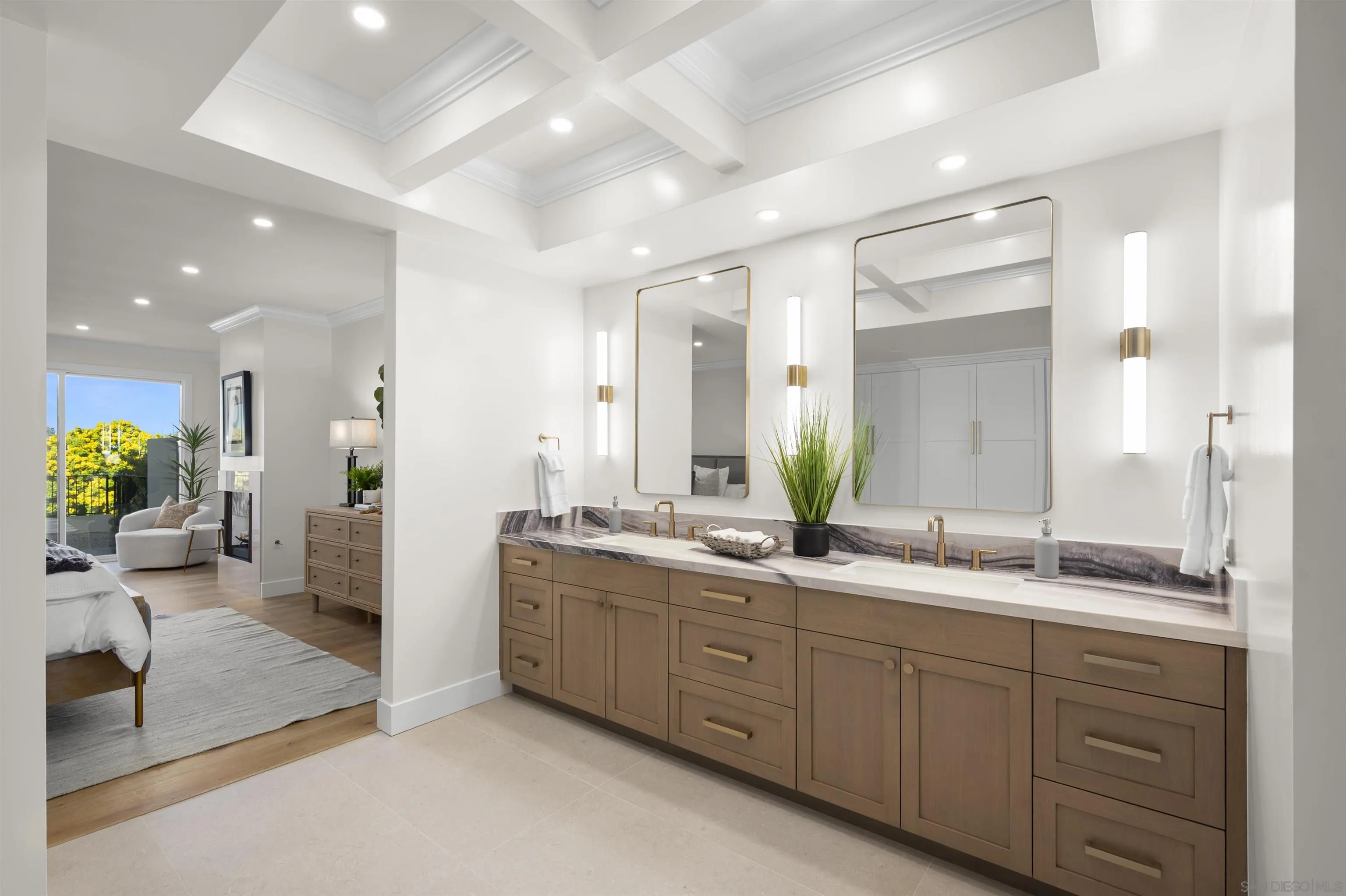 https://cdn.realtyfeed.com/cdn/127/250041023/c5792d9a12fb2d36c2dc34587b597a52.webp