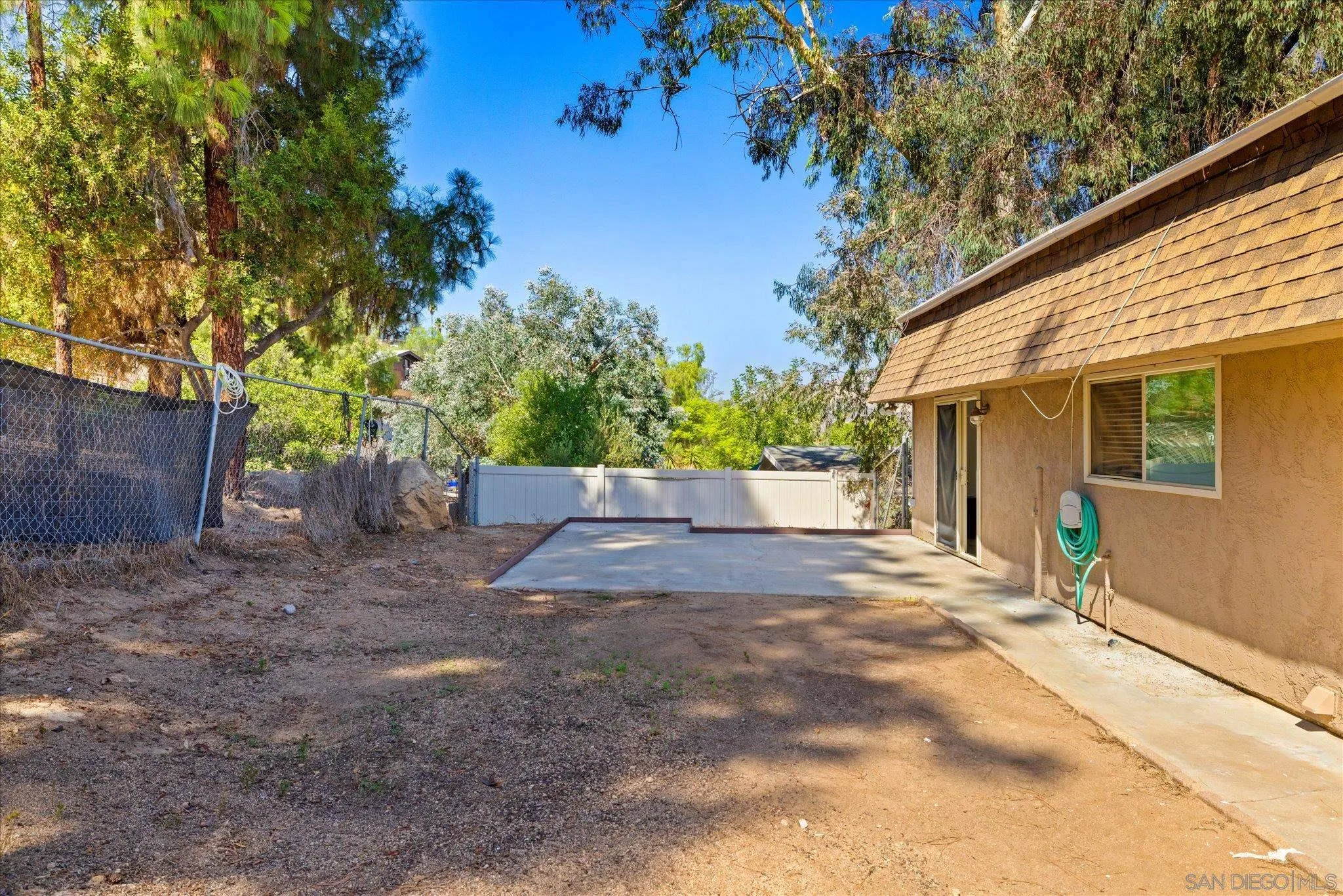 https://cdn.realtyfeed.com/cdn/127/250041024/ff9f6a55a988a98e05cca6d4043e2eba.webp
