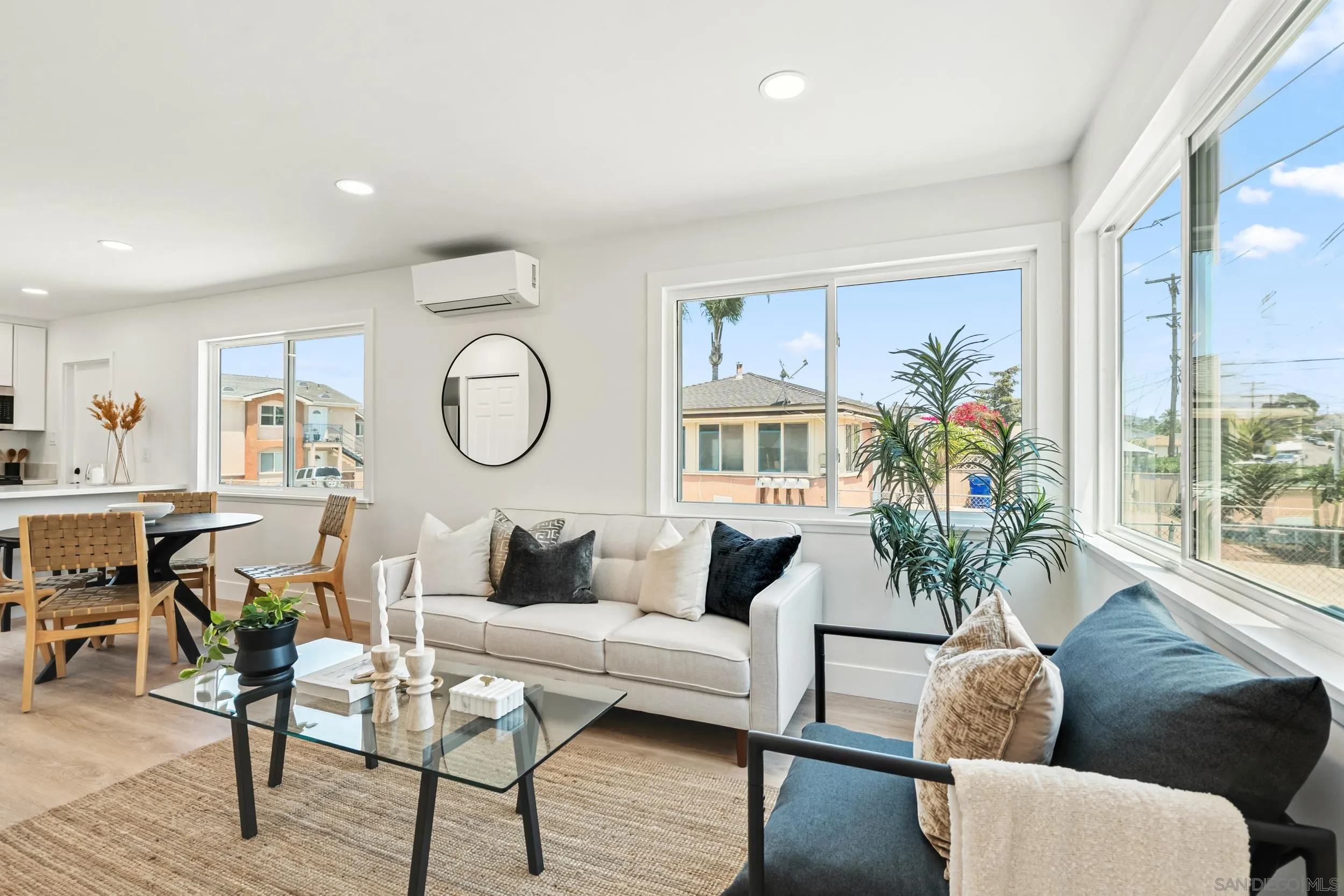 https://cdn.realtyfeed.com/cdn/127/250041025/4f70e55993781fdf35f9e8c9e3262de3.webp