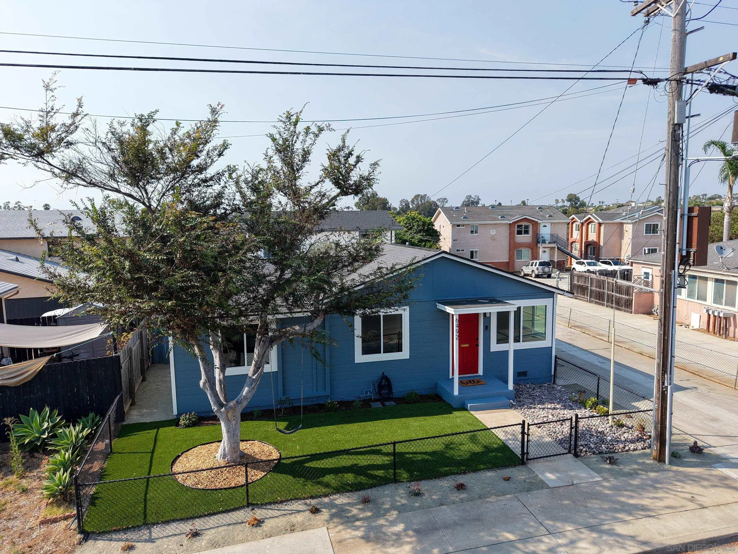 https://cdn.realtyfeed.com/cdn/127/250041025/72bb90d52d31c47cc9db9df4a3faec79.webp