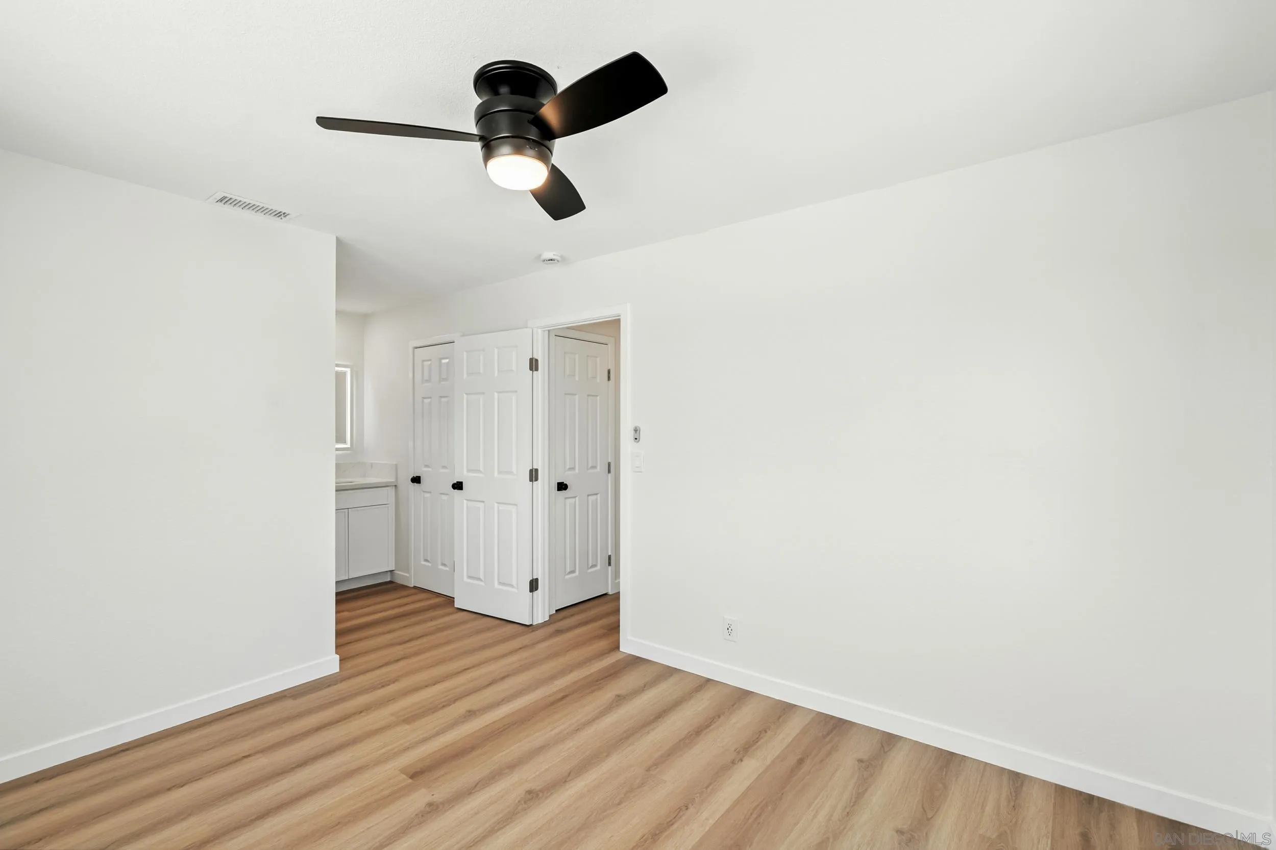 https://cdn.realtyfeed.com/cdn/127/250041025/c365219395bdd62ca453e65345e1a34a.webp