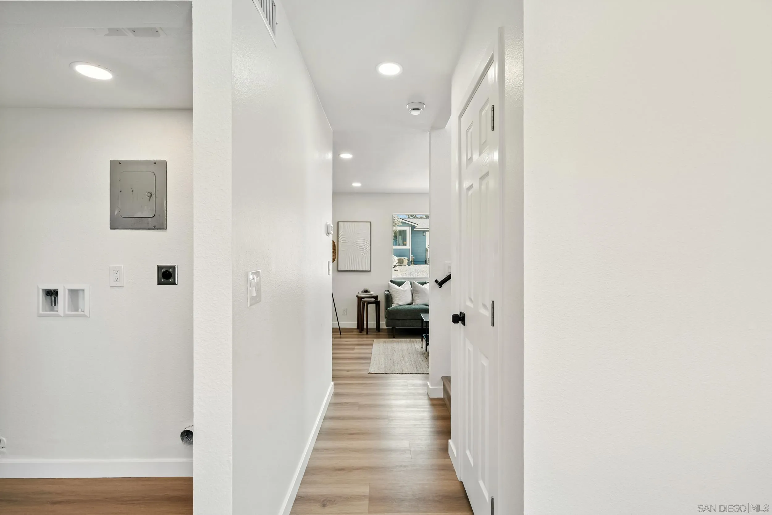https://cdn.realtyfeed.com/cdn/127/250041025/fd3e7104d2f75abb798306ff064489c5.webp