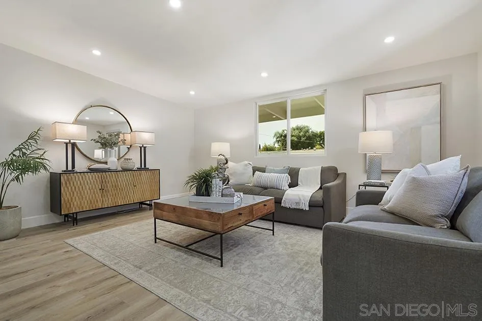 https://cdn.realtyfeed.com/cdn/127/250041027/1e7d2b8c7611d890a3cb0888bd042e12.webp