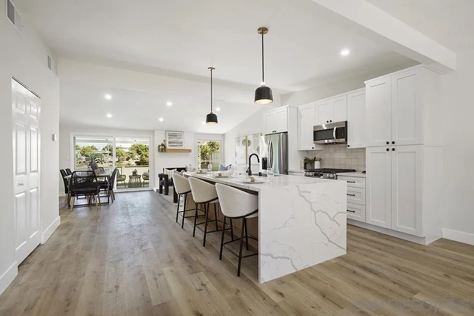 https://cdn.realtyfeed.com/cdn/127/250041027/9e4a37d0c94d4424d051e11e9f544b24.webp