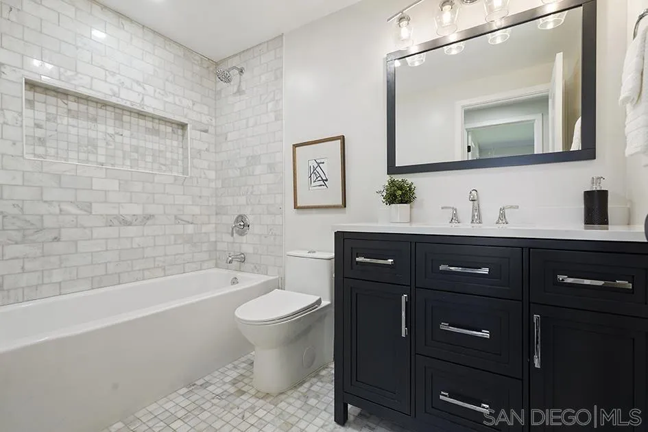 https://cdn.realtyfeed.com/cdn/127/250041027/f462e459f985d1fd32cccc9fdfd2cdc8.webp