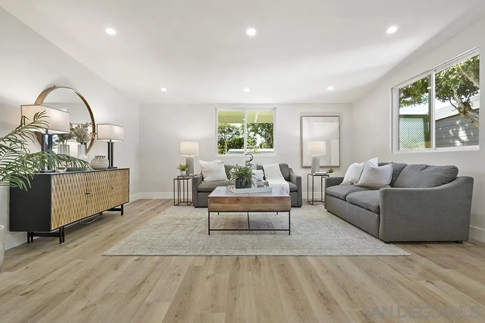 https://cdn.realtyfeed.com/cdn/127/250041027/f5c952fc58d5148d6834aa9ee093e008.webp