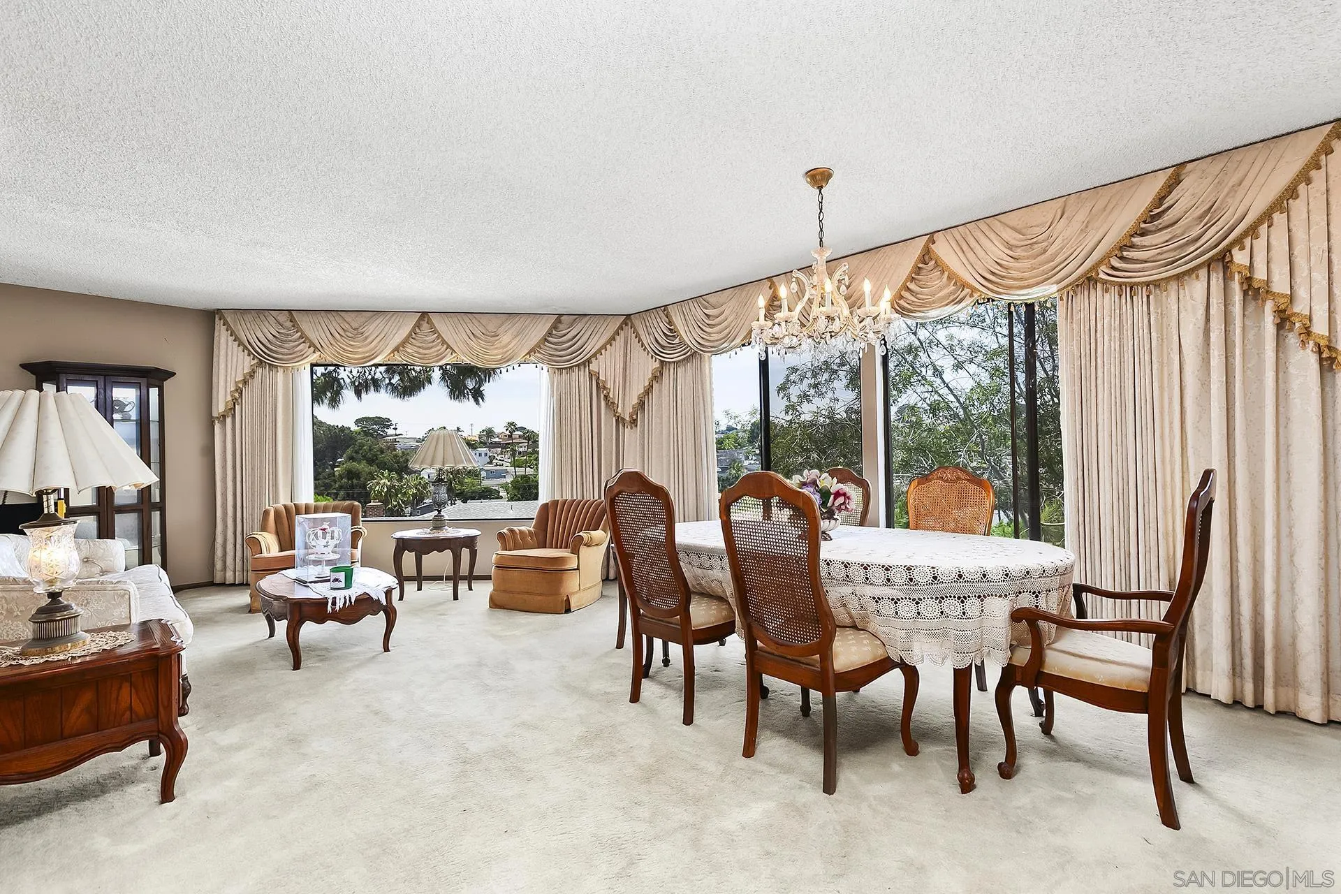 https://cdn.realtyfeed.com/cdn/127/250041030/2010a027169f48a7f1f6cd892e5c9827.webp