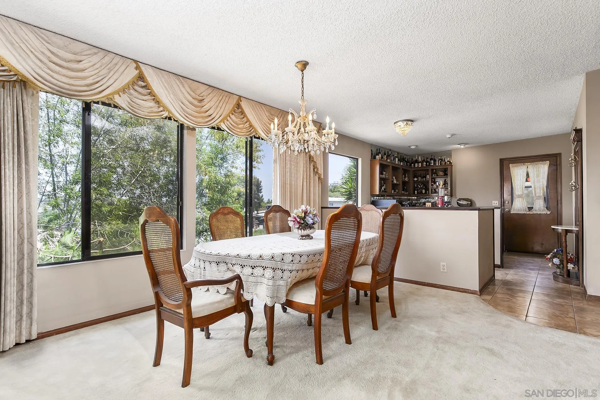 https://cdn.realtyfeed.com/cdn/127/250041030/5a0624202d0631c8cd1992d84fb07f7f.webp