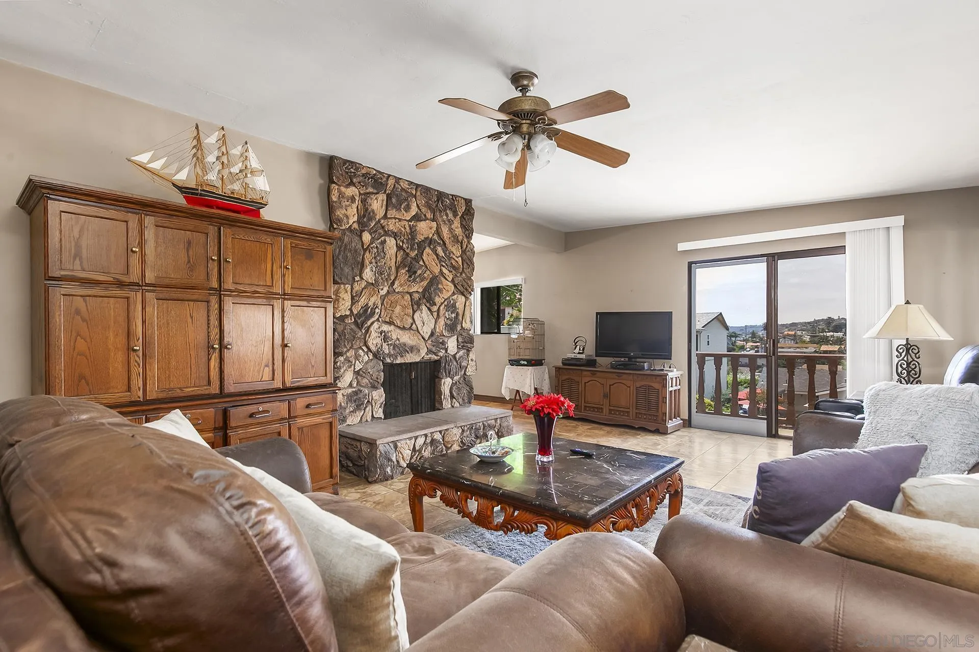 https://cdn.realtyfeed.com/cdn/127/250041030/e2c39e5c6e9f2933293a4eaadf02973a.webp
