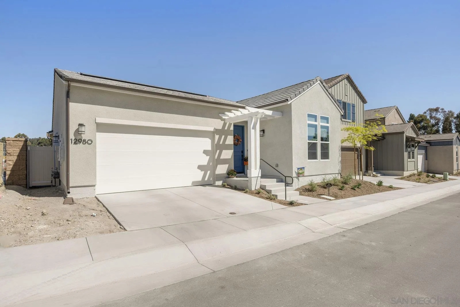 https://cdn.realtyfeed.com/cdn/127/250041036/2090b3657afd76cc8e4d5cd6896a142e.webp