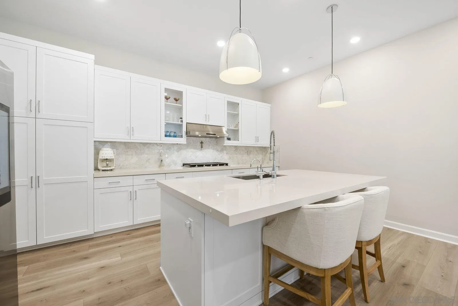 https://cdn.realtyfeed.com/cdn/127/250041036/24a101e3647d7a7887ef48dcb03f9037.webp