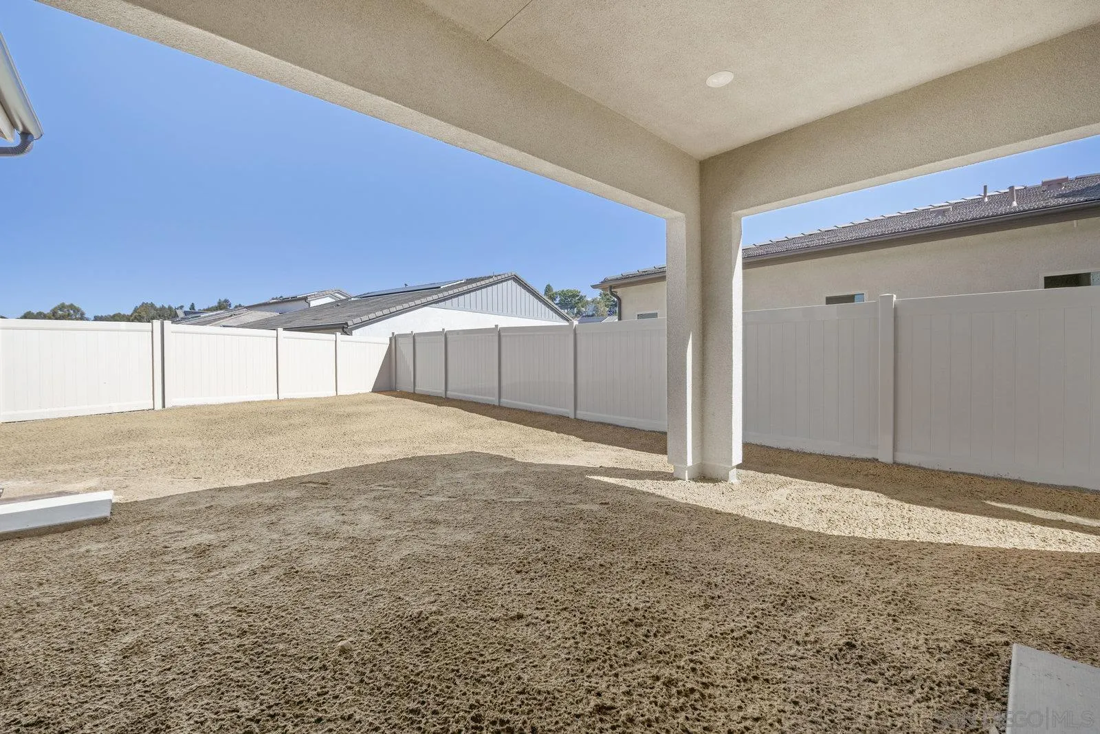 https://cdn.realtyfeed.com/cdn/127/250041036/bf34aa892d738a0a80940bd551102a8f.webp